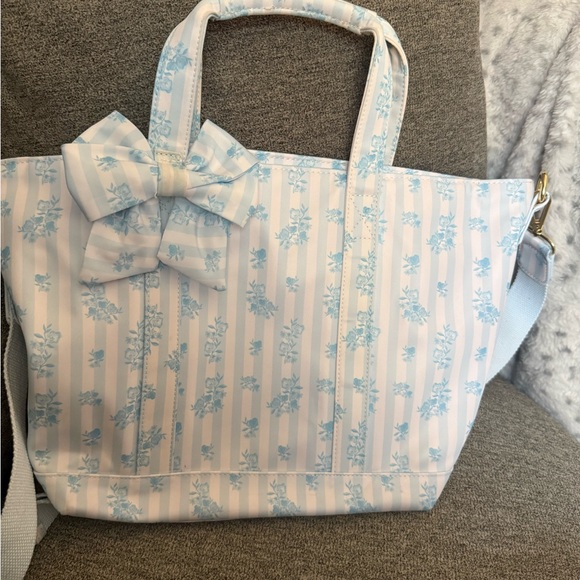 Stoney Clover Lane High Tea - Picture 1 of 5